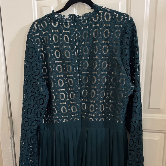 Ivy city co green lace dress - Picture 4 of 5